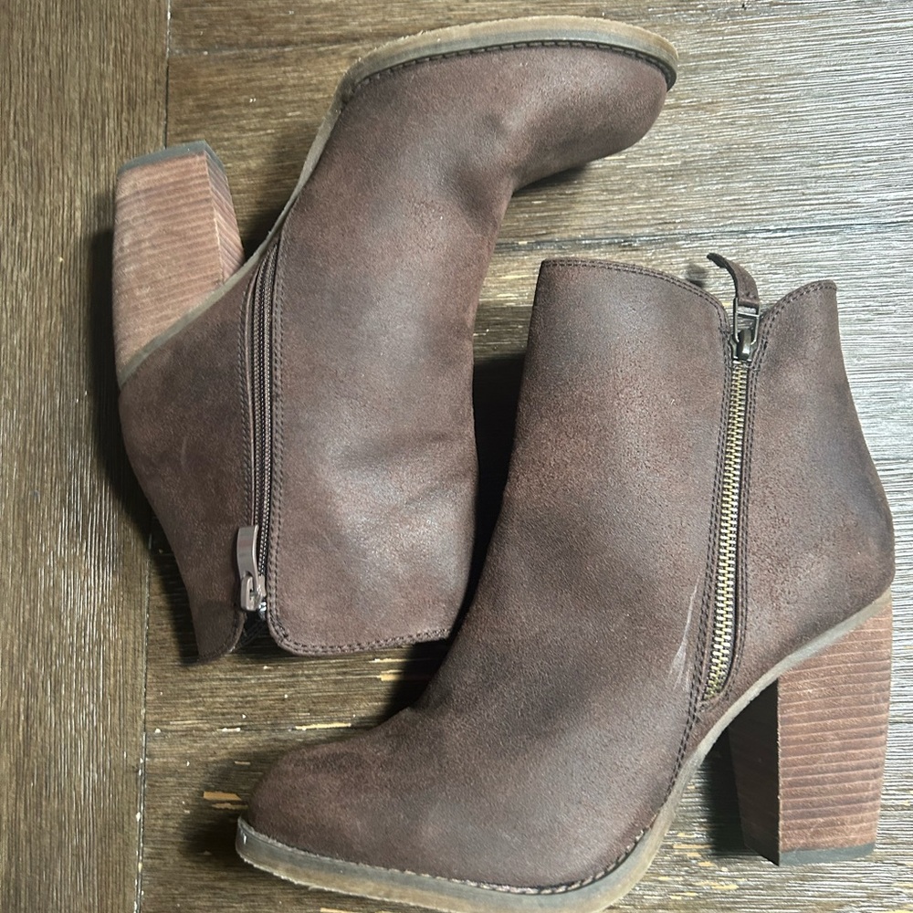 Altar’d State Fritzi Brown Boots size 10 - Picture 8 of 11
